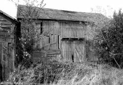 barns-prince-edward-county-ontario-series-1-black-and-white-04.jpg barns-prince-edward-county-ontario-series-1-black-and-white-04.jpg