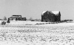 barns-prince-edward-county-ontario-series-1-black-and-white-12.jpg barns-prince-edward-county-ontario-series-1-black-and-white-12.jpg