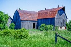 barns-prince-edward-county-ontario-series-2-colour-11.jpg