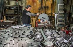 michael-kinghorn-blacksmith-sculptor-artist-wakefield-quebec-sculptures-paintings-drawings-studio-03.jpg michael-kinghorn-blacksmith-sculptor-artist-wakefield-quebec-sculptures-paintings-drawings-studio-03.jpg